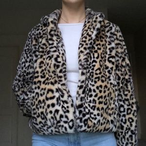Fuzzy cropped cheetah jacket